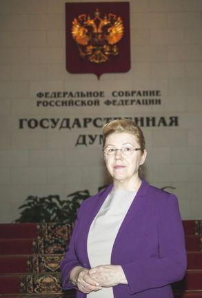 Елена Мизулина 